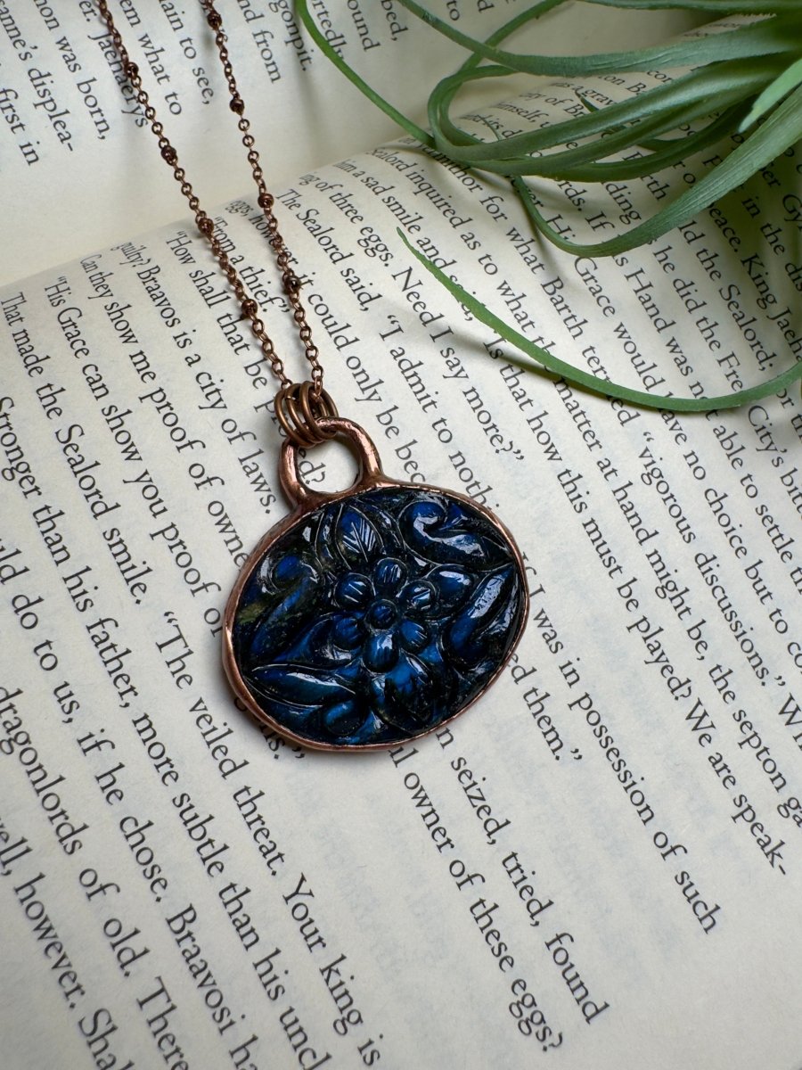 Floral Labradorite Necklace | Copper Ashes