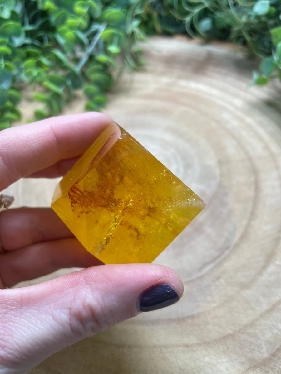 Fluorite Cube (chipped) | Copper Ashes