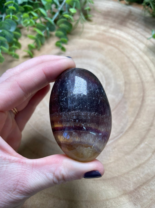 Fluorite Palm Stone | Copper Ashes