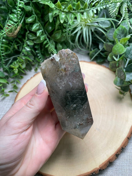 Garden Quartz Wand | Copper Ashes