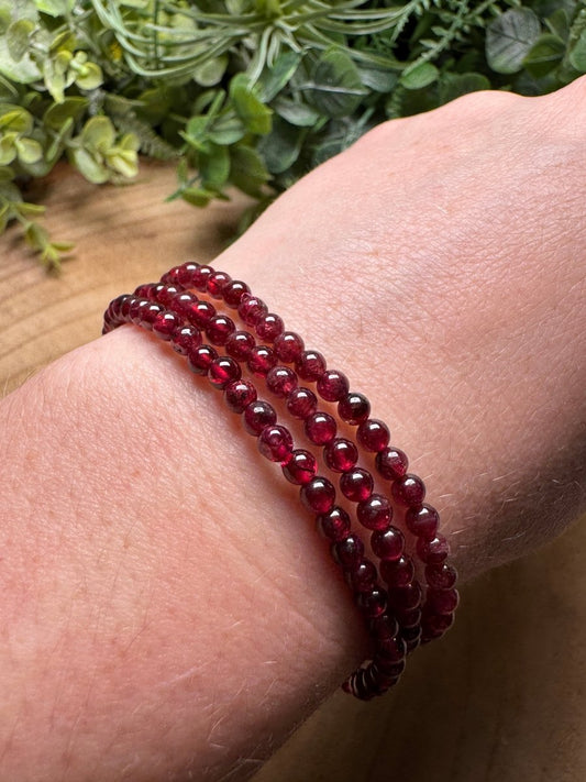 Garnet Beaded Bracelet with 4mm Beads | Copper Ashes