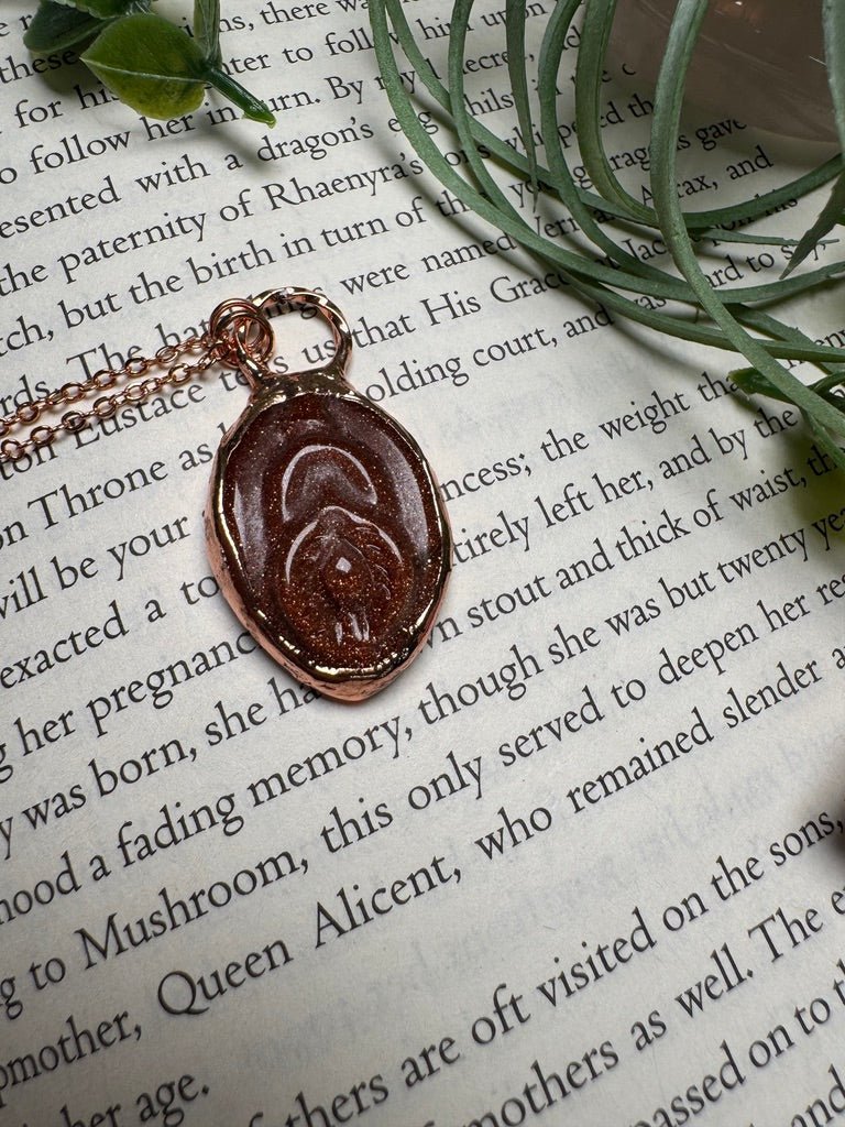 Goldstone Yoni Necklace | Copper Ashes