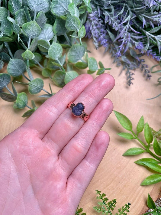 Grape Agate Ring Size 4 3/4 | Copper Ashes