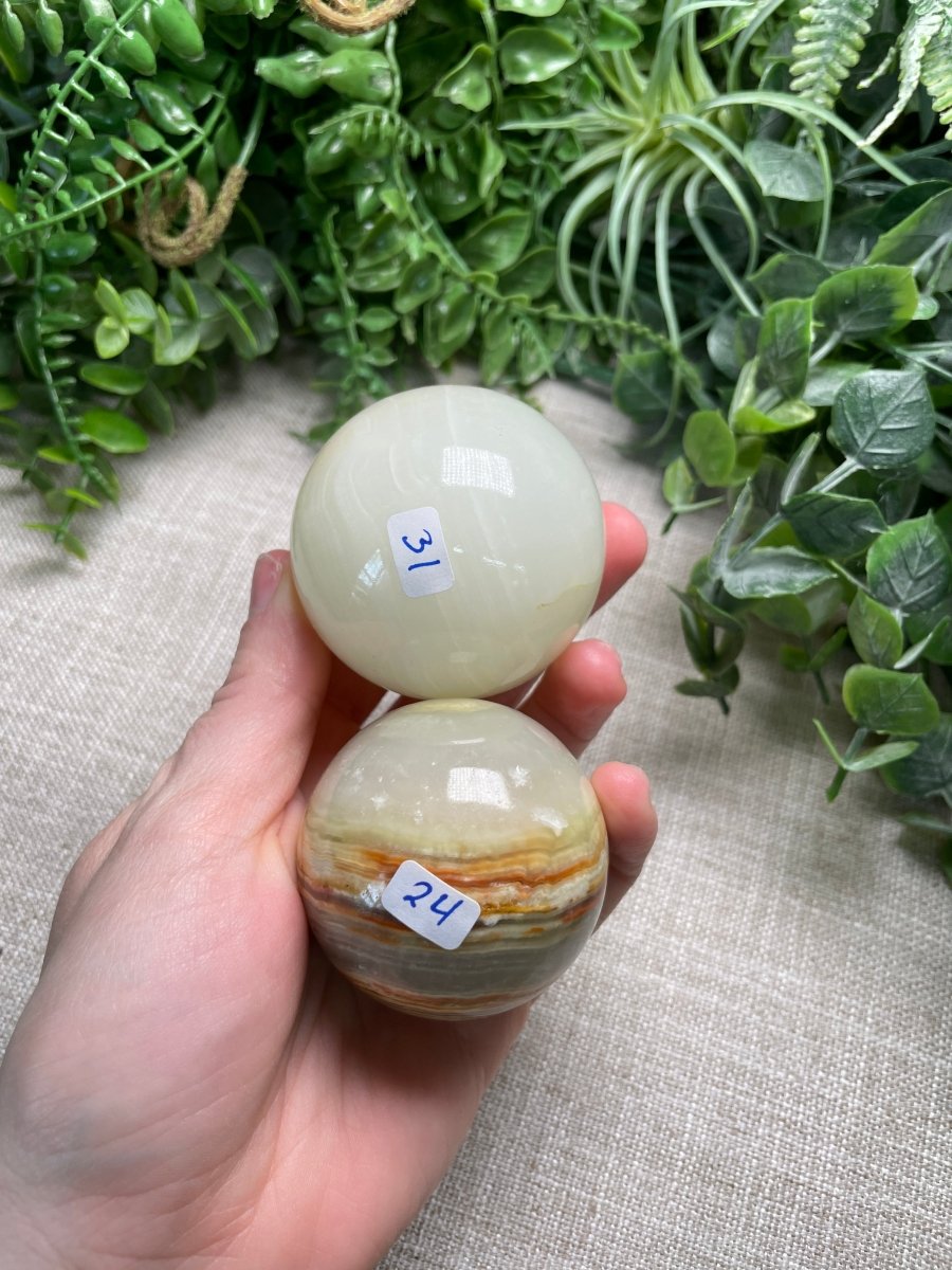 Green Onyx Sphere | Copper Ashes