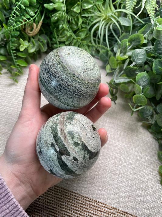 Green Zebra Jasper Sphere | Copper Ashes