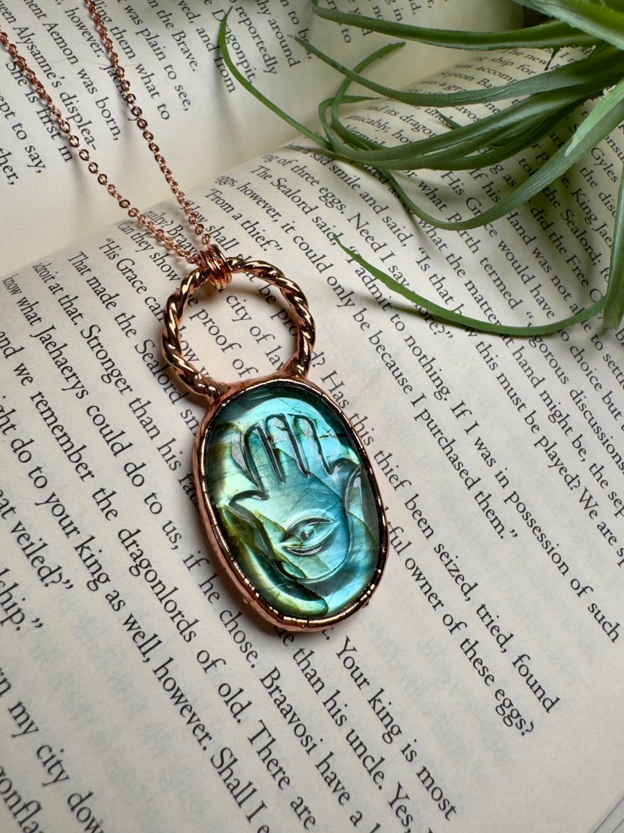 Hamsa Evil Eye Labradorite Necklace | Copper Ashes