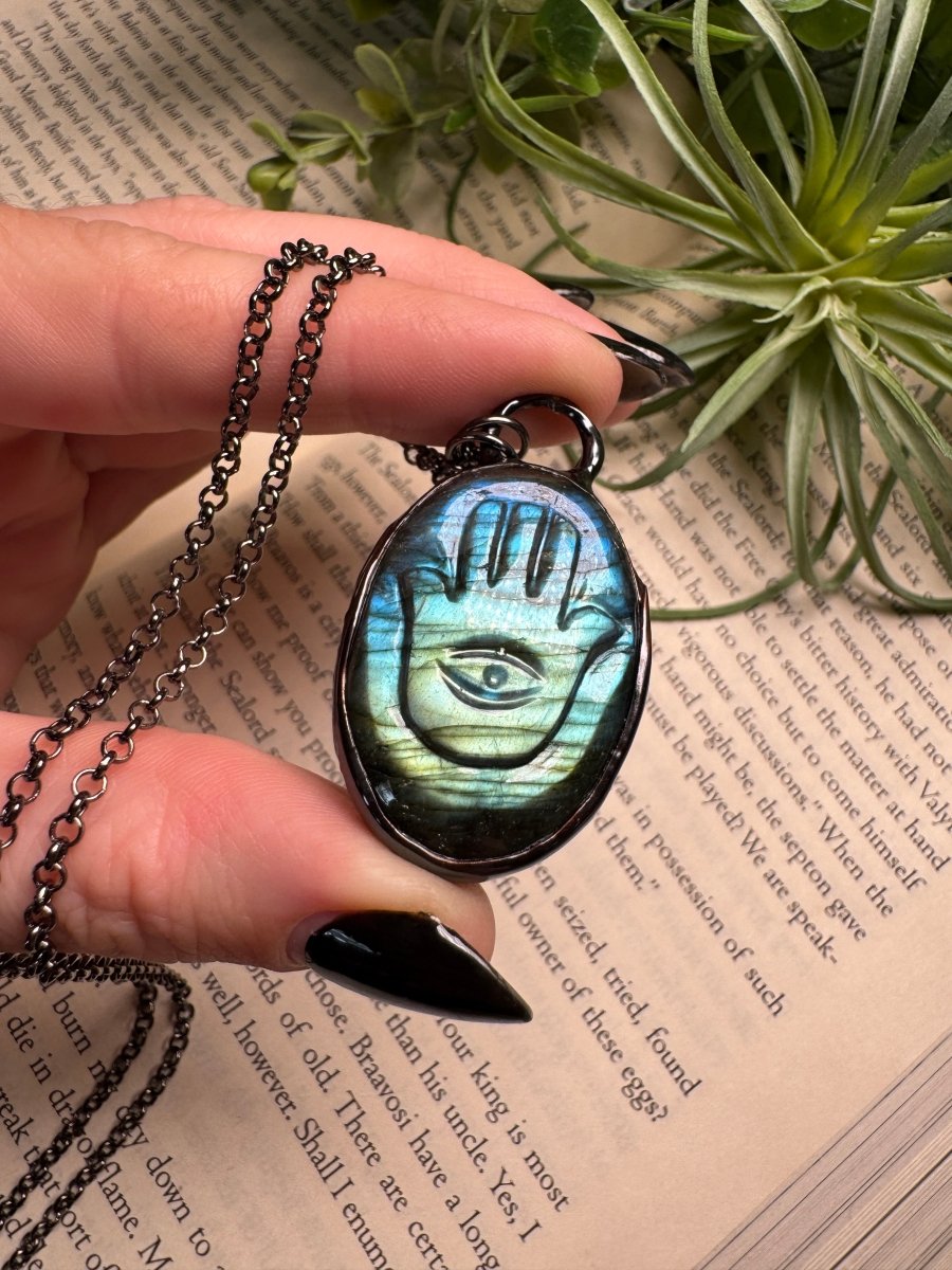 Hamsa Evil Eye Labradorite Necklace | Copper Ashes