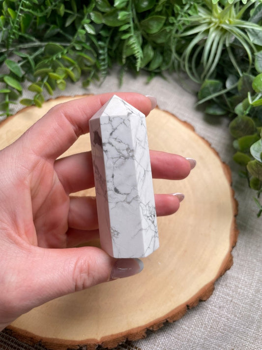 Howlite Tower | Copper Ashes