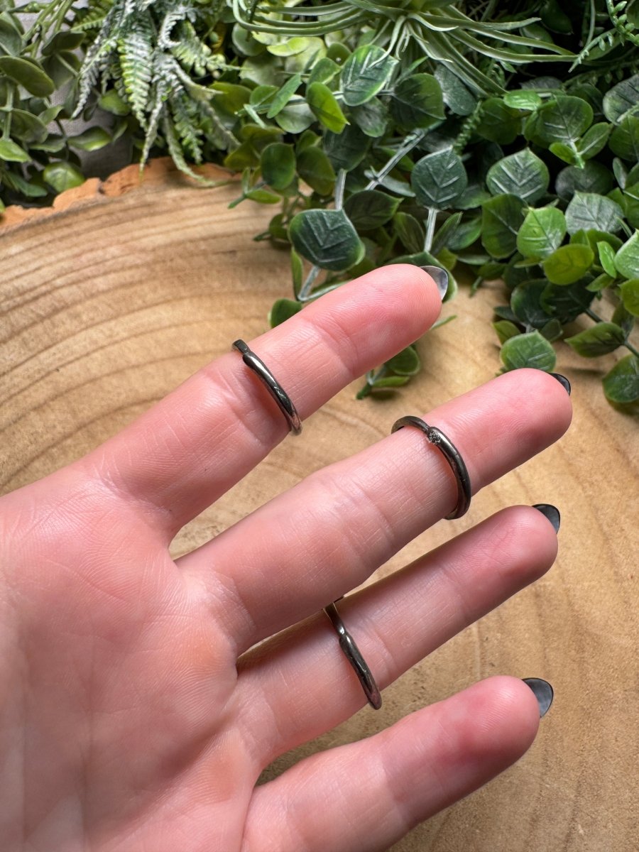 Hypersthene Heart Ring Adjustable | Copper Ashes