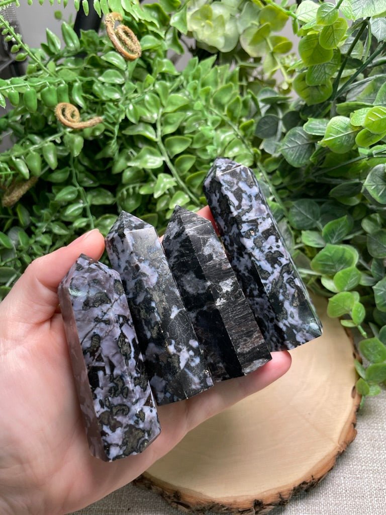 Indigo Gabbro Tower | Copper Ashes