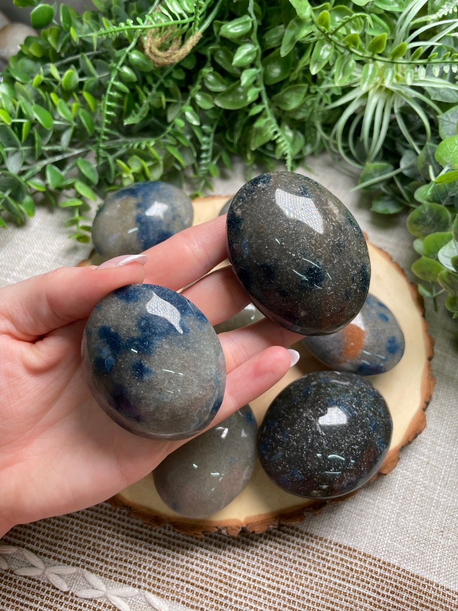 K - 2 Jasper Palm Stone | Copper Ashes