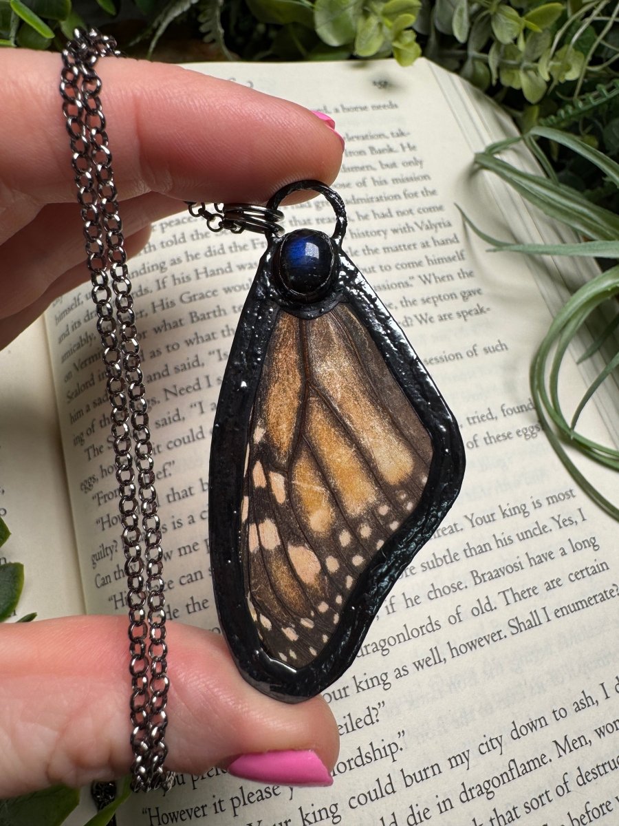 Labradorite and Butterfly Wing Necklace | Copper Ashes