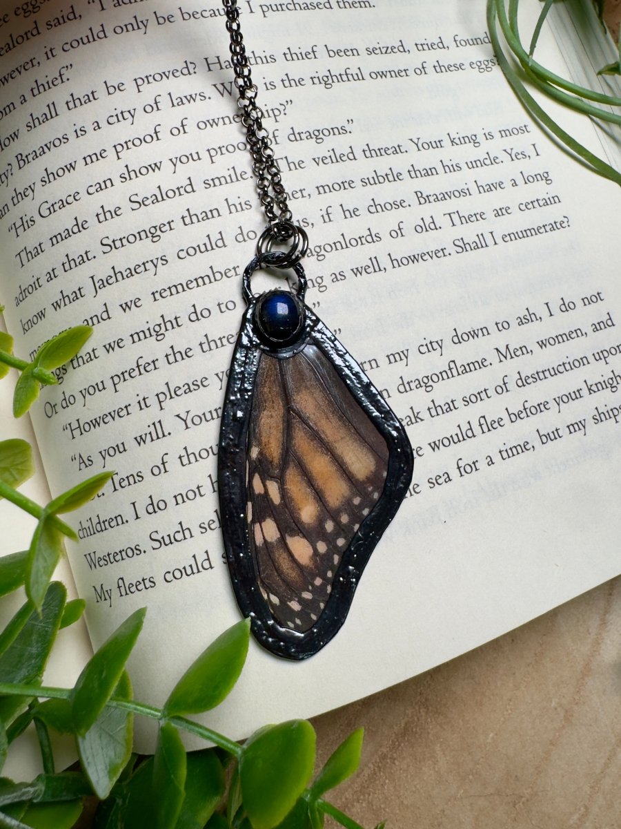 Labradorite and Butterfly Wing Necklace | Copper Ashes