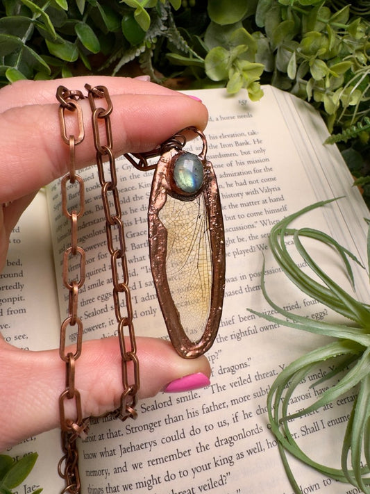 Labradorite and Dragonfly Wing Necklace | Copper Ashes
