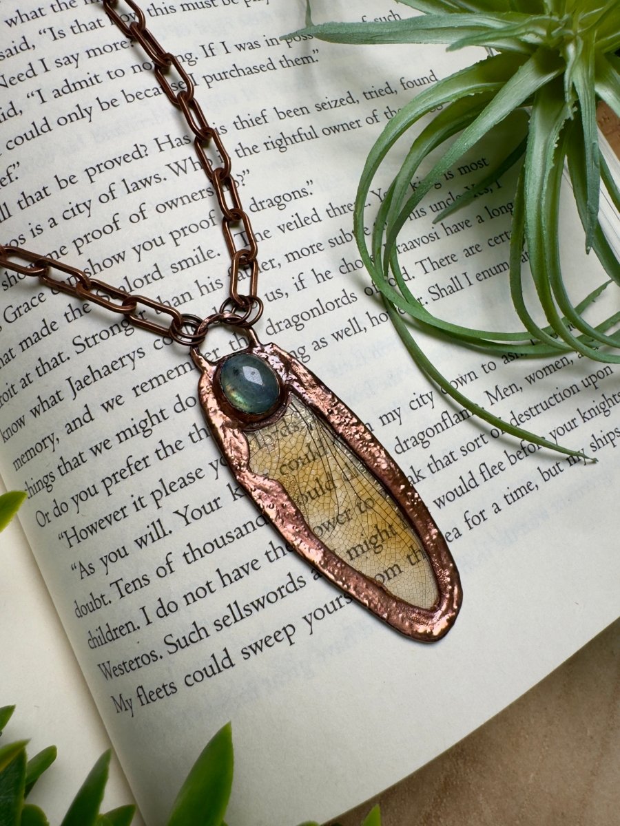 Labradorite and Dragonfly Wing Necklace | Copper Ashes