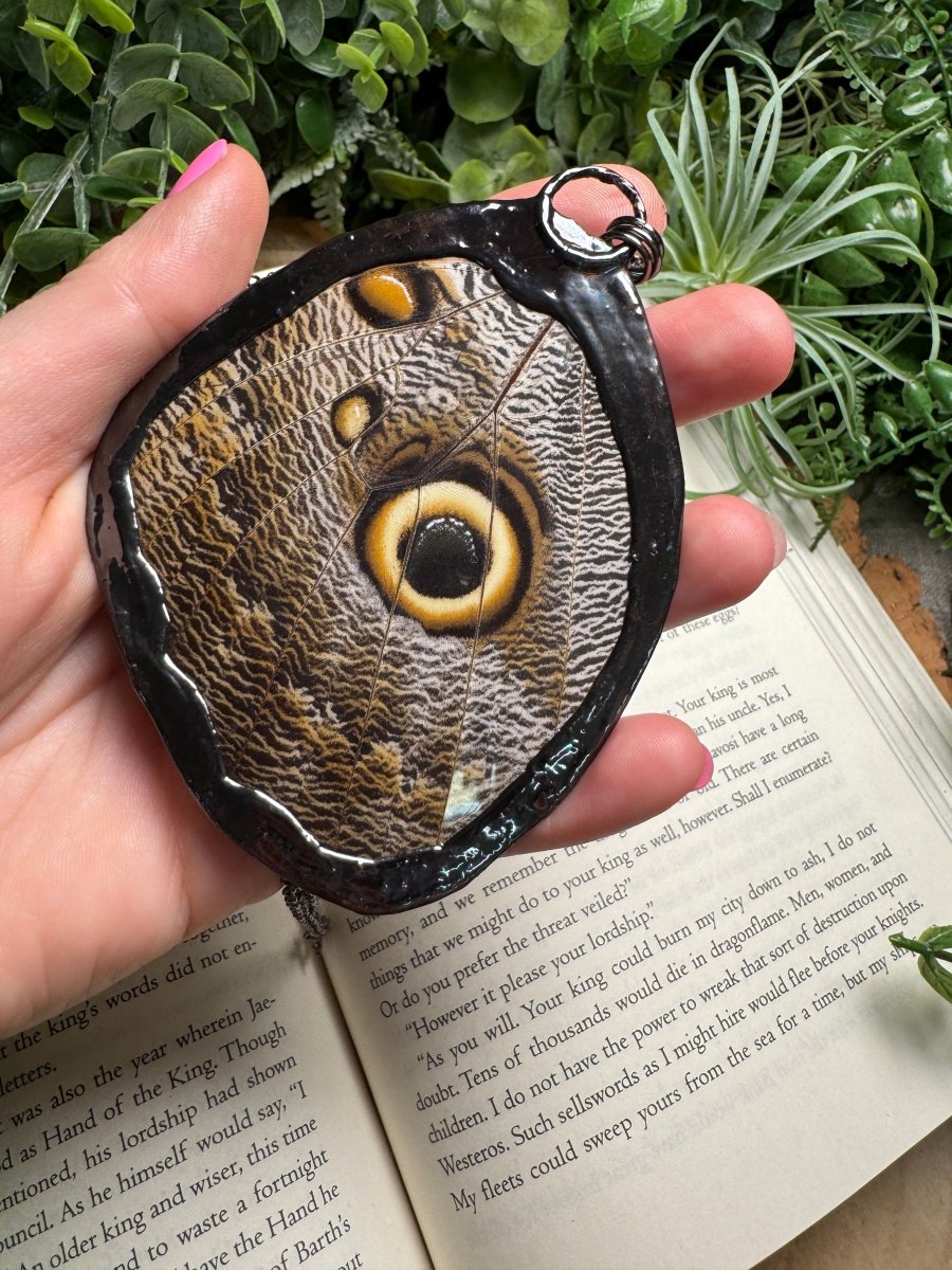 Labradorite and Giant Moth Wing Necklace (reversible) | Copper Ashes