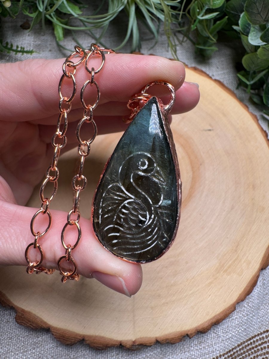 Labradorite Bird Necklace | Copper Ashes