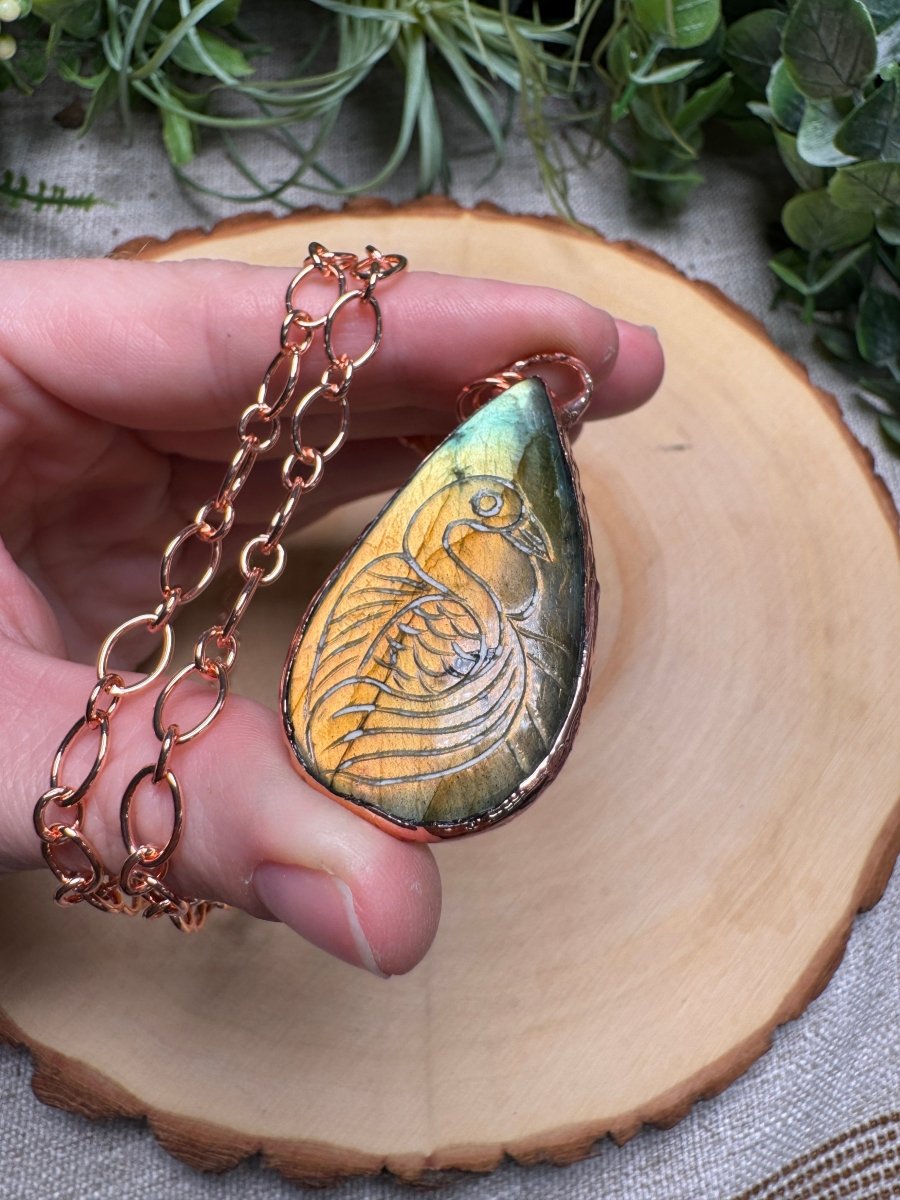 Labradorite Bird Necklace | Copper Ashes