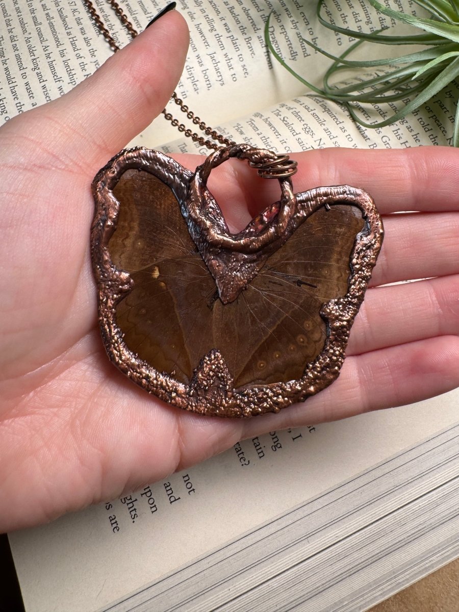 Labradorite Coffin Butterfly Necklace | Copper Ashes