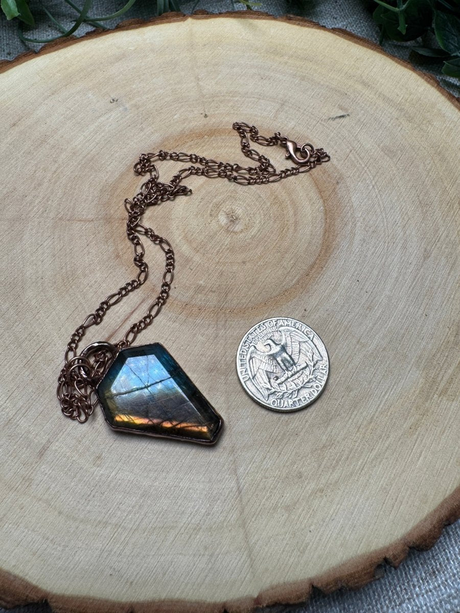 Labradorite Coffin Necklace | Copper Ashes