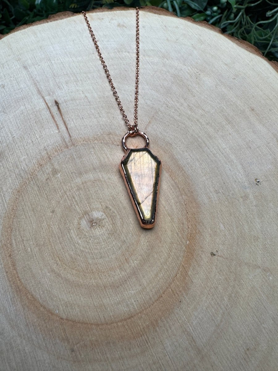 Labradorite Coffin Necklace | Copper Ashes