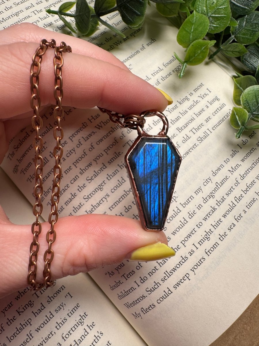 Labradorite Coffin Necklace | Copper Ashes