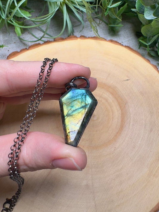 Labradorite Coffin Necklace | Copper Ashes