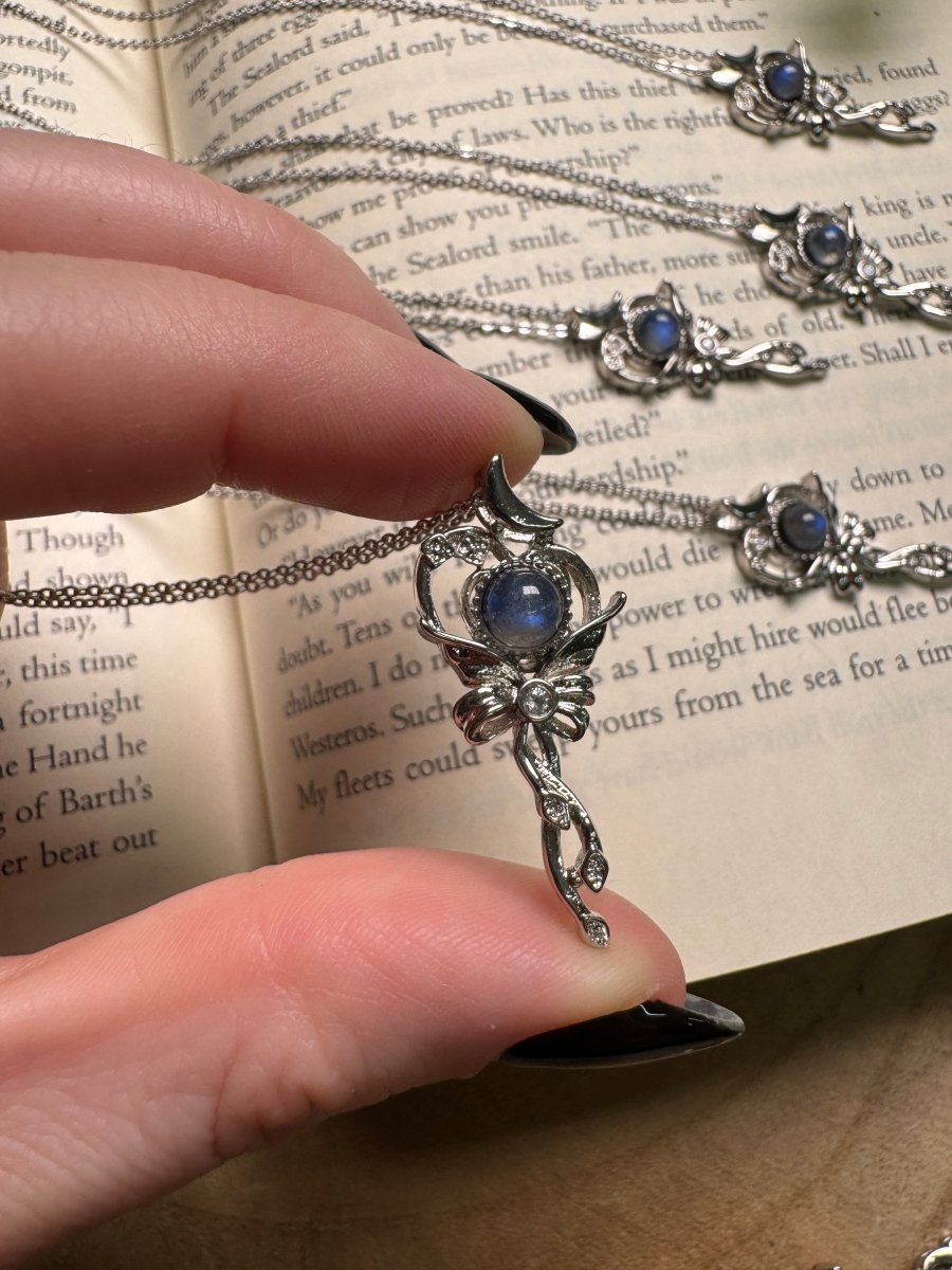 Labradorite Kawaii Bow Necklace Adjustable | Copper Ashes