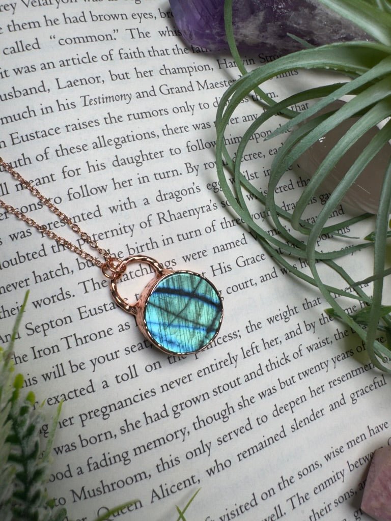 Labradorite Necklace | Copper Ashes