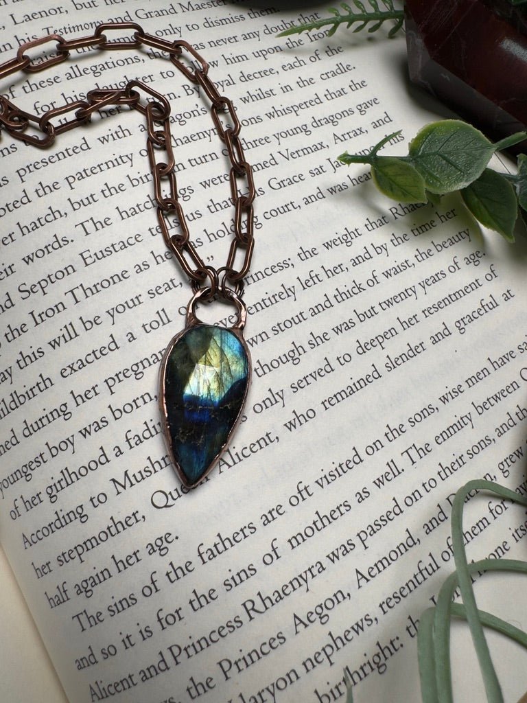 Labradorite Necklace | Copper Ashes