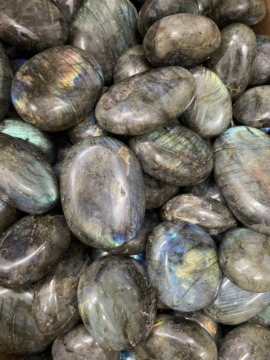 Labradorite Palm Stone | Copper Ashes