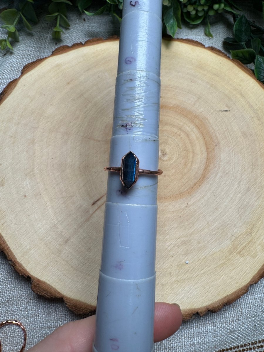 Labradorite Ring Size 7.5 | Copper Ashes