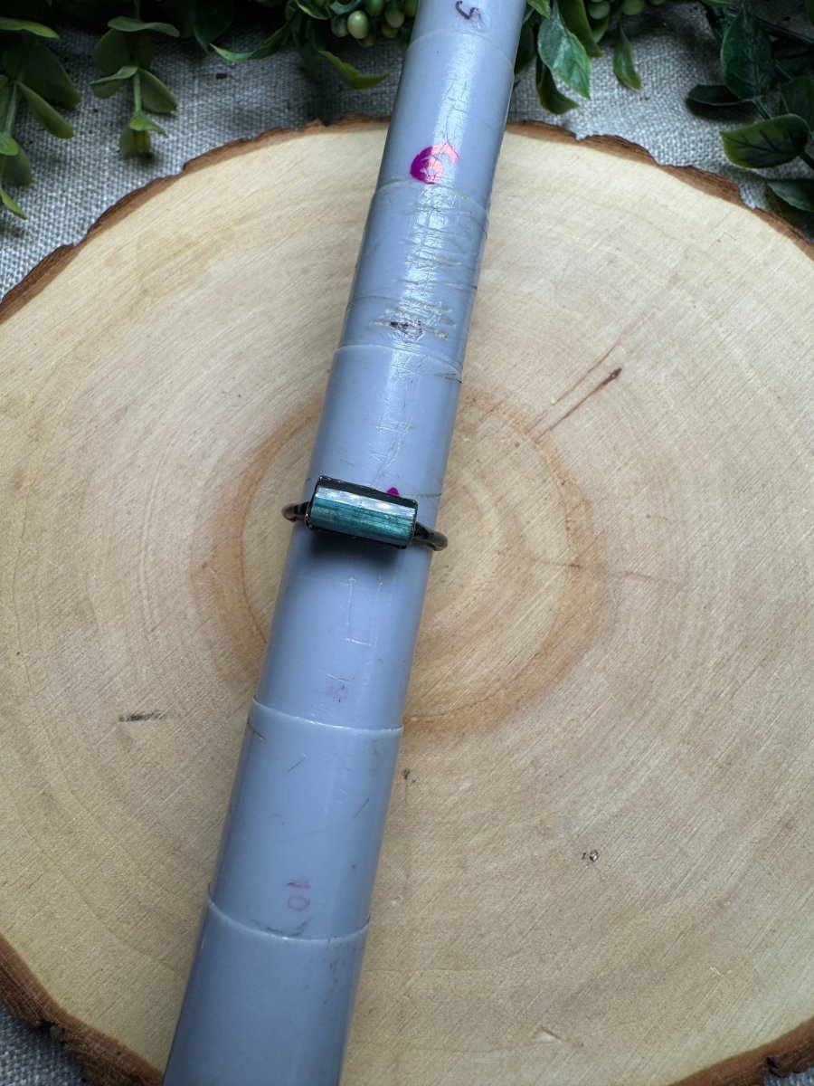 Labradorite Ring Size 8 | Copper Ashes