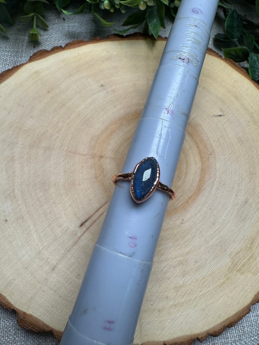 Labradorite Ring Size 9 | Copper Ashes