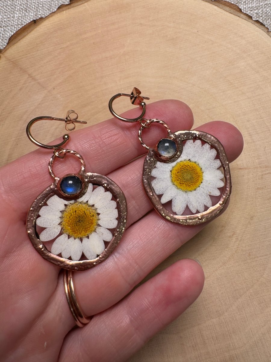 Lunessa - Labradorite and Flower Earrings | Copper Ashes