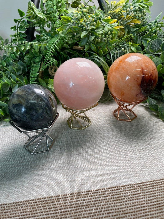 Metal Sphere Holder | Copper Ashes