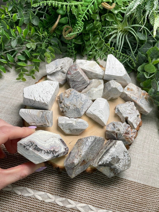 Mexican White Lace Agate Freeform | Copper Ashes