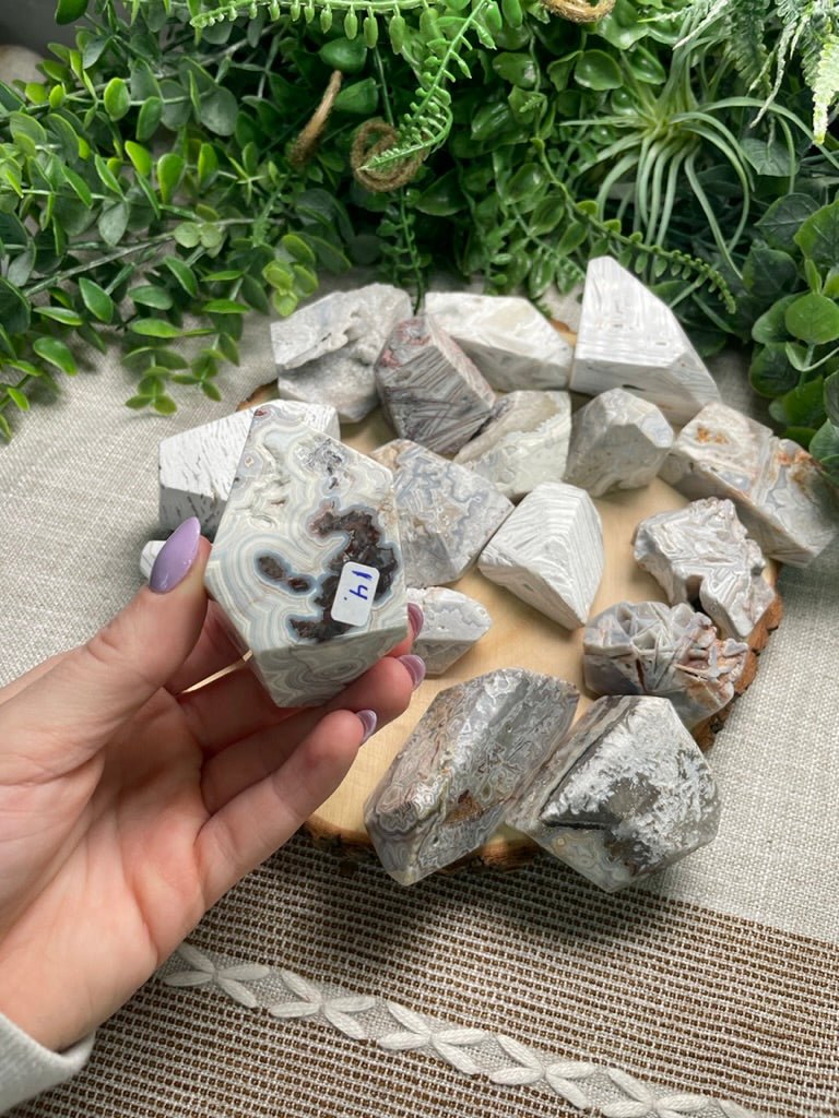 Mexican White Lace Agate Freeform | Copper Ashes