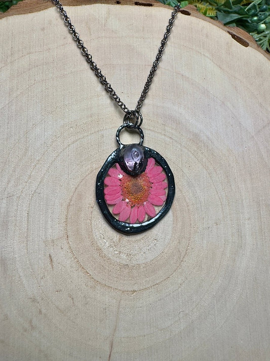 Miralyn - Resin Face and Flower Necklace | Copper Ashes