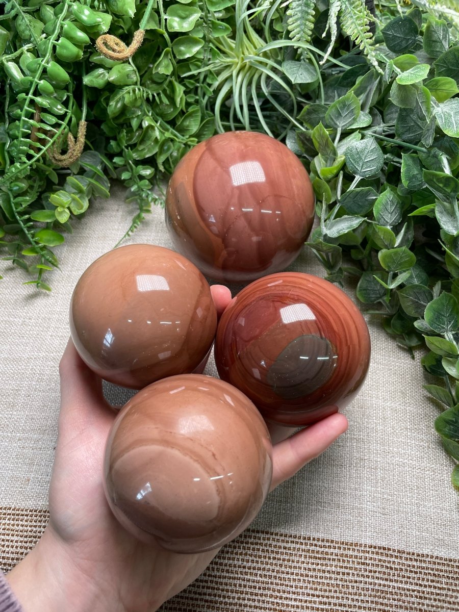 Mookaite Jasper Sphere | Copper Ashes