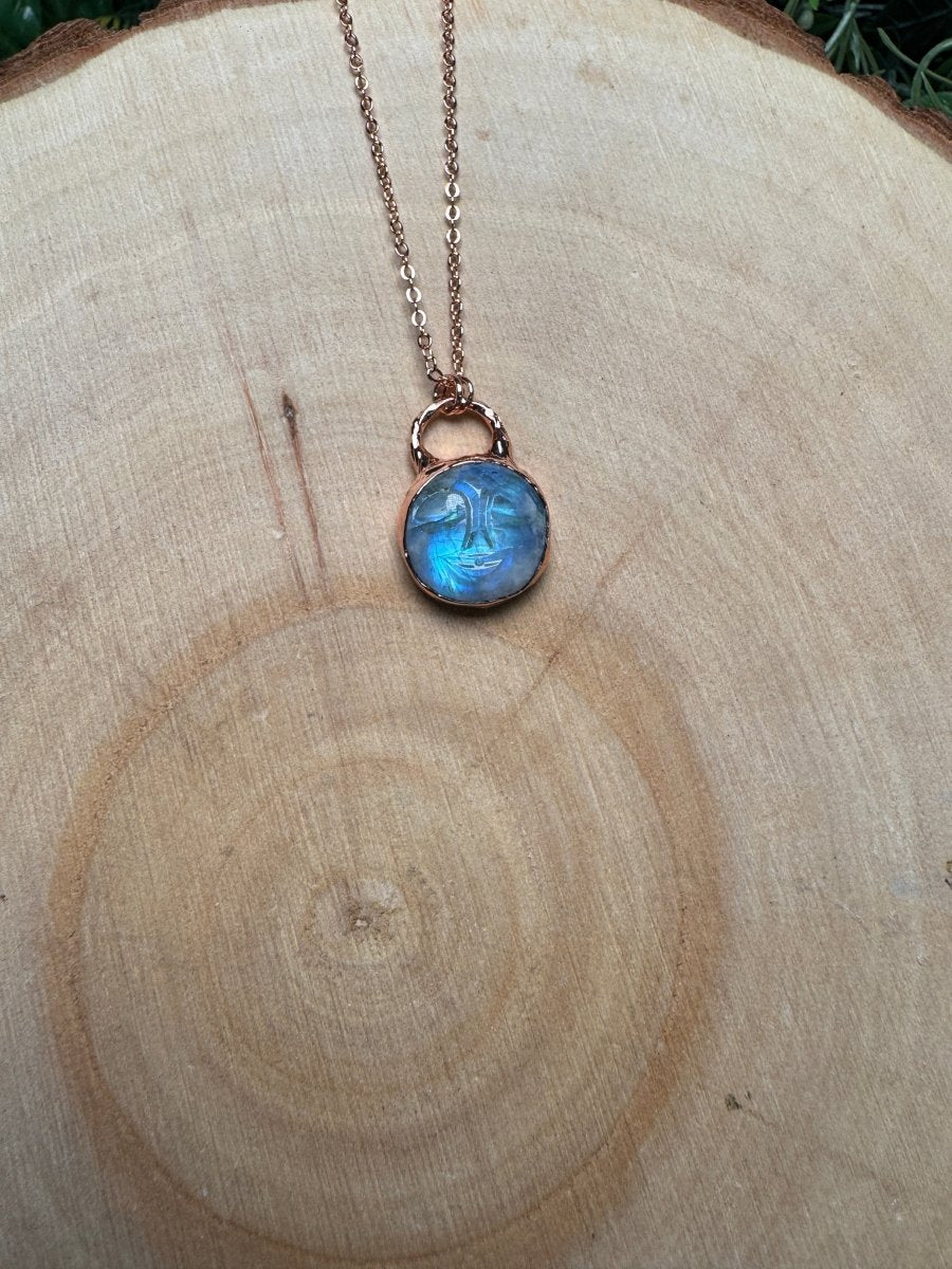 Moonstone Goddess Necklace | Copper Ashes