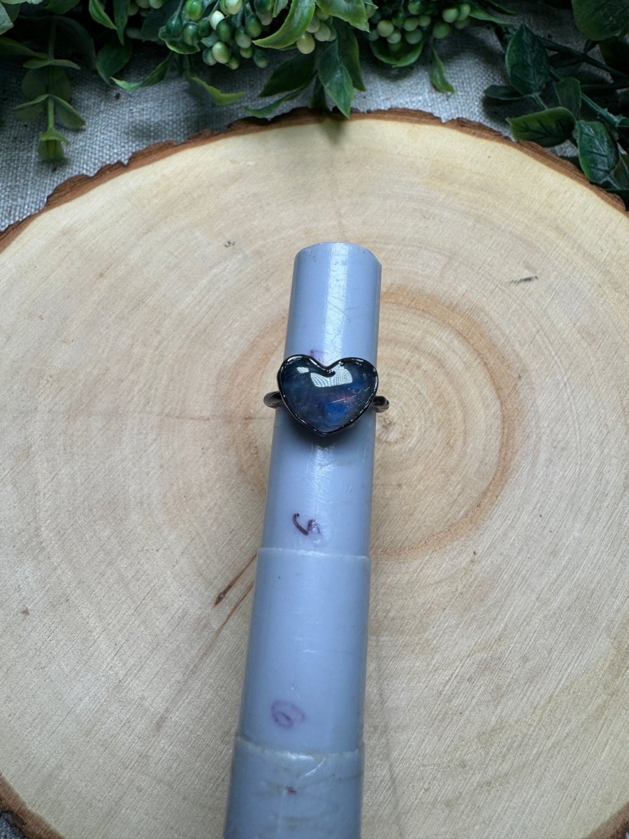 Moonstone Heart Ring Size 4 | Copper Ashes