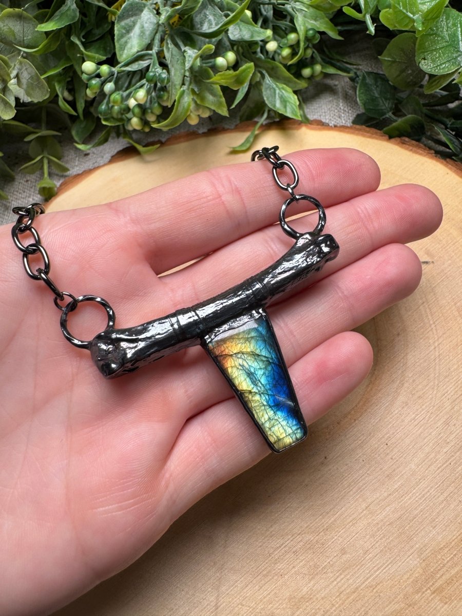 Morgana - Labradorite and Bone Necklace | Copper Ashes