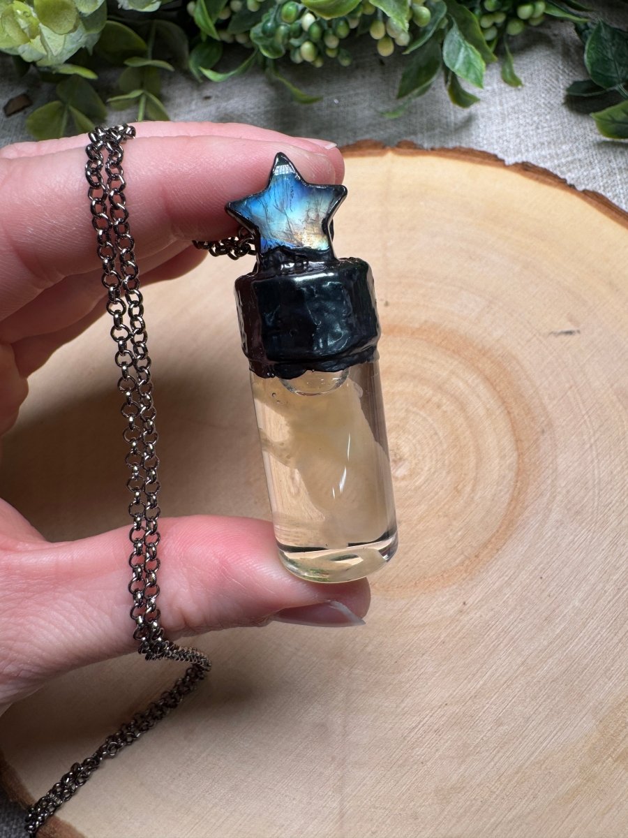 Mortessa - Wet Specimen Ghost Pinkie Mouse and Moonstone Star Necklace | Copper Ashes