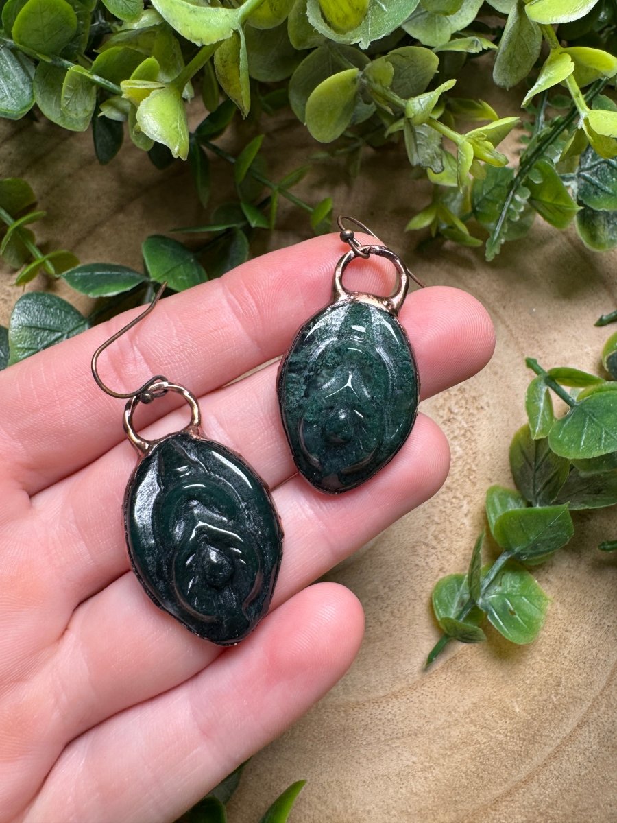 Moss Agate Yoni Earrings | Copper Ashes
