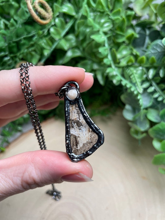 Mother of Pearl Shell Moth Wing Necklace | Copper Ashes