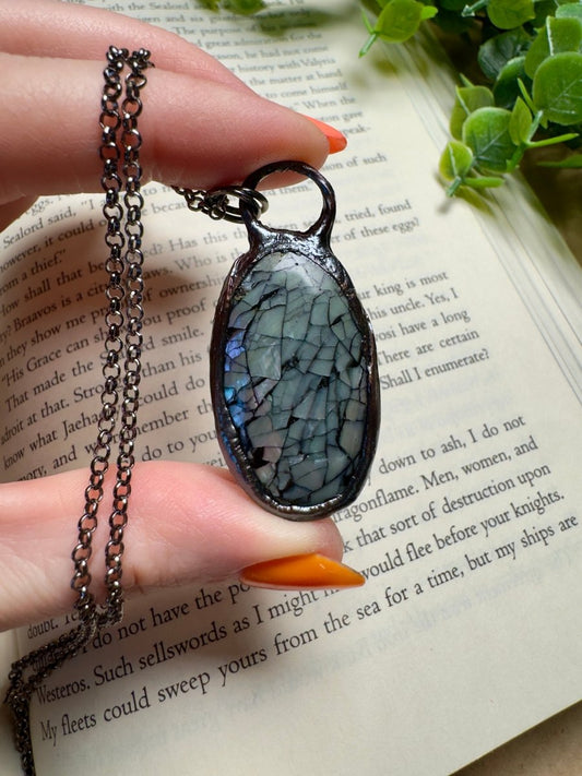 Mother of Pearl Shell Necklace | Copper Ashes