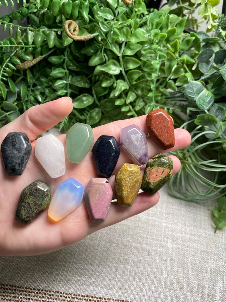 Mystery Crystal Coffin | Copper Ashes