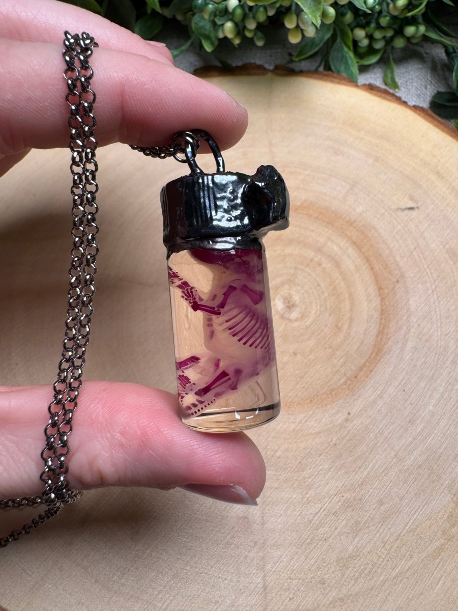 Noctis - Wet Specimen Diaphonized Pinkie Mouse and Labradorite Necklace | Copper Ashes