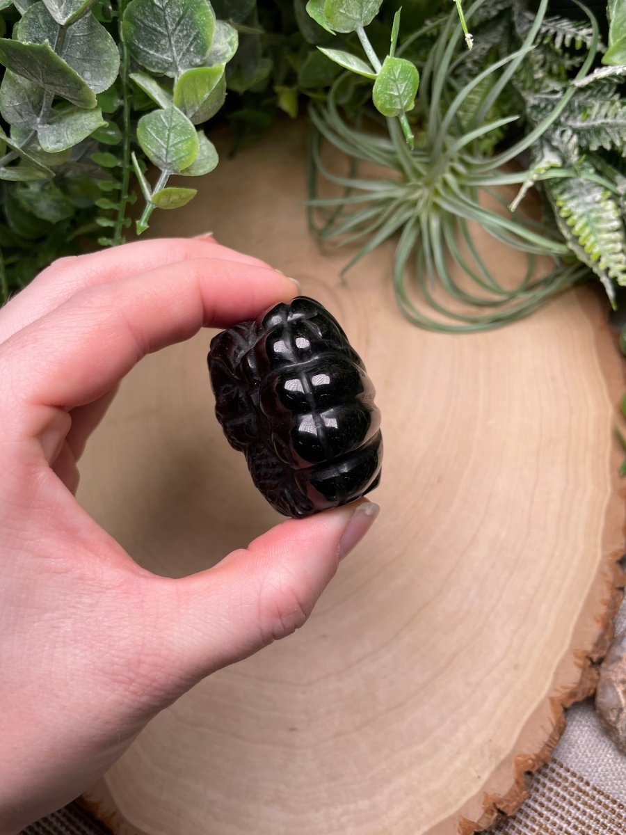 Obsidian Mermaid on a Clamshell | Copper Ashes